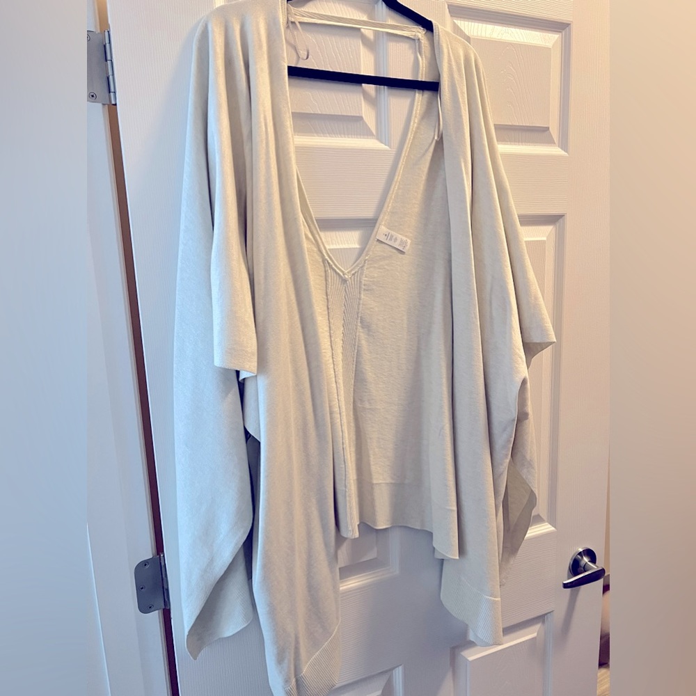 Lulu lemon sweater
